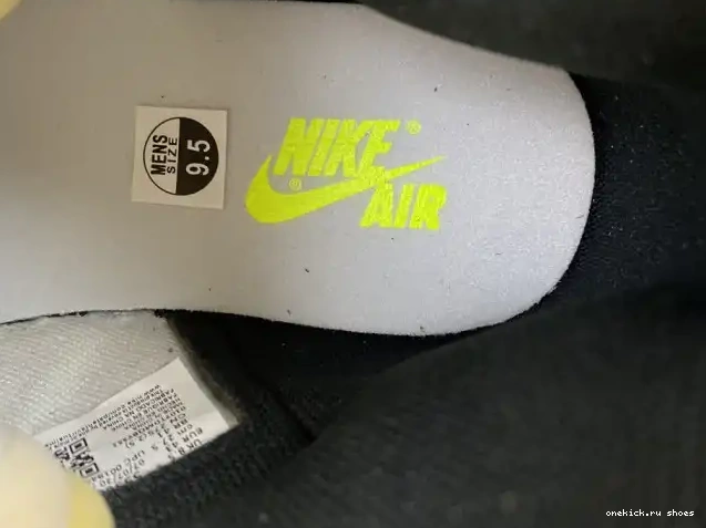 Rep JORDAN 1 OG AIR 555088-118 HIGH RETRO 'VOLT GOLD' 0506
